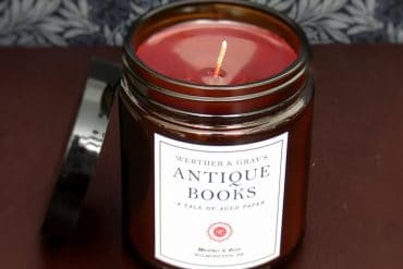 Candela profumata Libri antichi