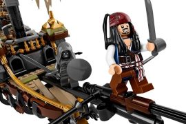 LEGO Pirati dei Caraibi: Nave fantasma Silent Mary galeone-fantasma-lego