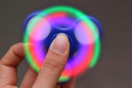 Fidget Spinner LED luminosi fidget-spinner-led