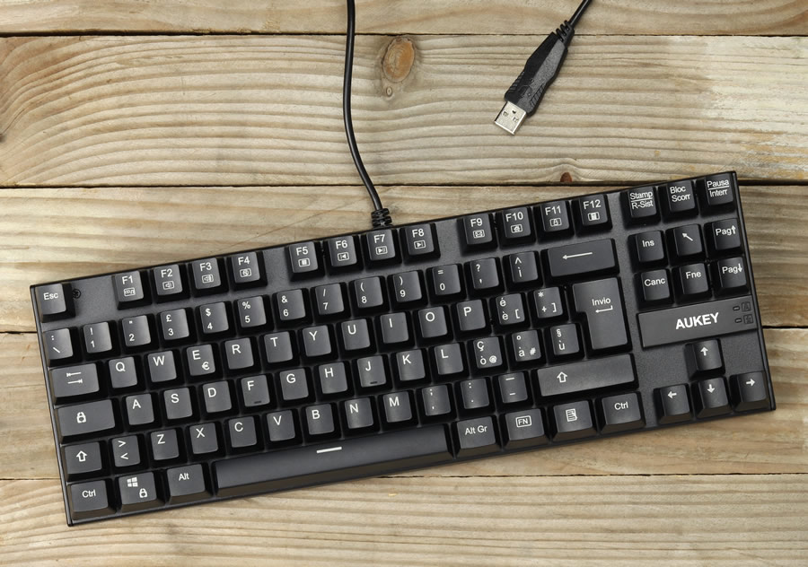 tastiera-meccanica-aukey-4