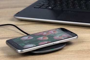 Base di ricarica wireless AUKEY LC-C5