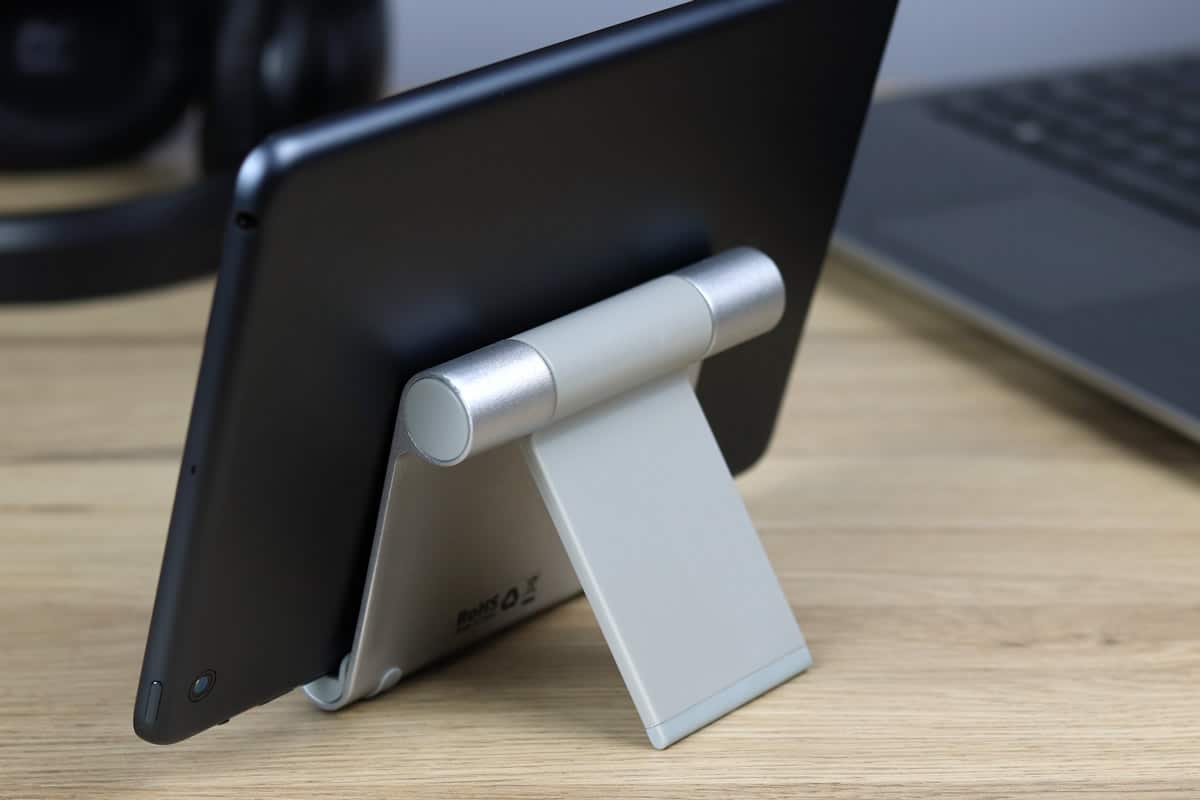 portatablet-aukey-3