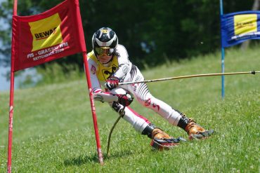Grass Ski, gli sci per erba