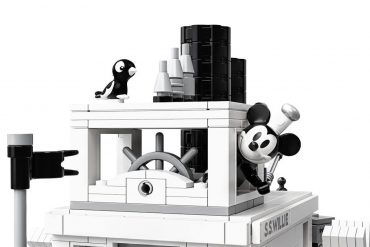 LEGO Ideas Steamboat Willie