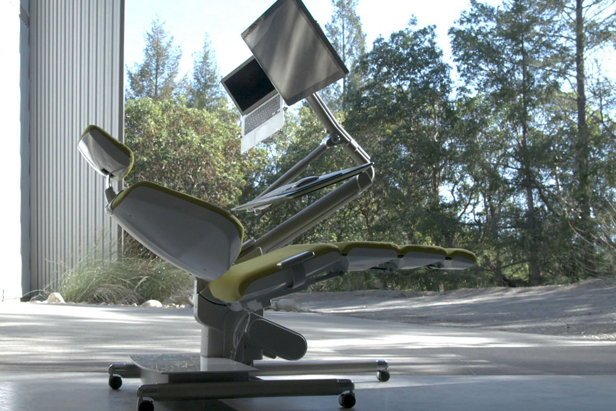 Postazione da lavoro futuristica