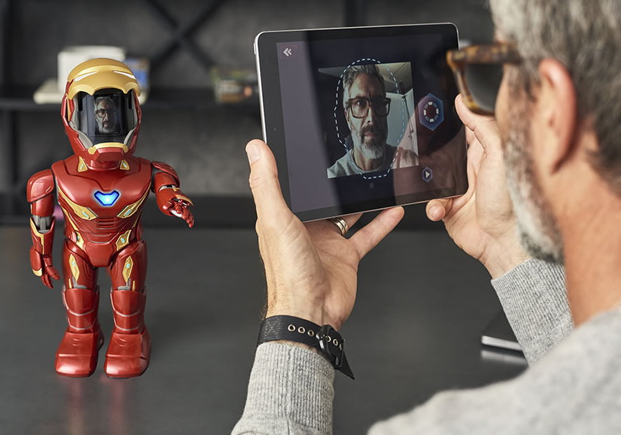 Robot di Iron Man