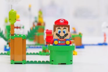 LEGO Super Mario