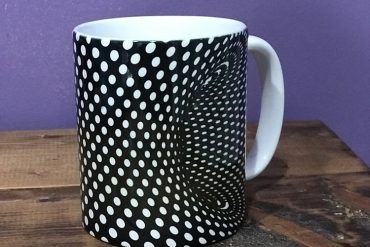 Tazza buco nero