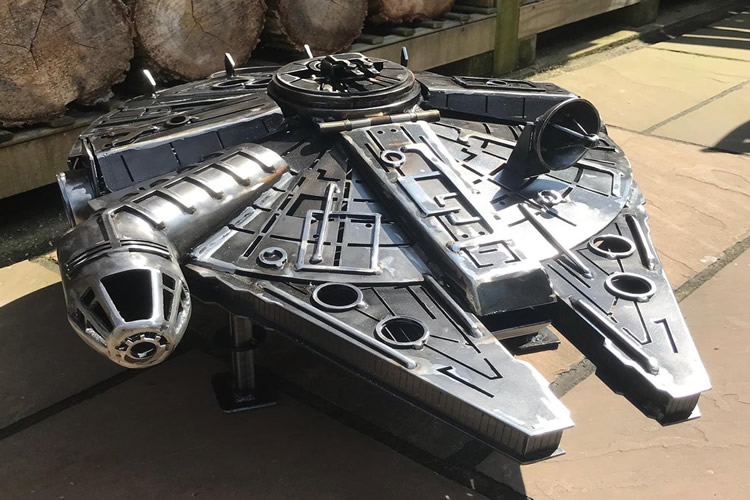 Braciere Millennium Falcon