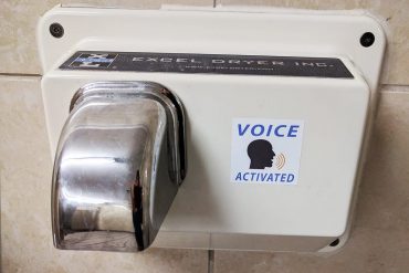 Adesivi Voice Activated per scherzi