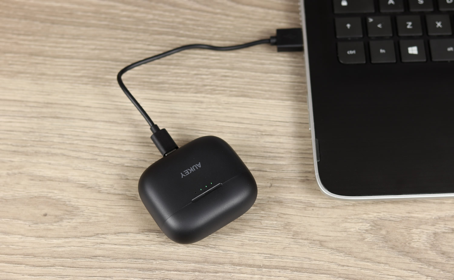 AUKEY EP-N5 - Ricarica