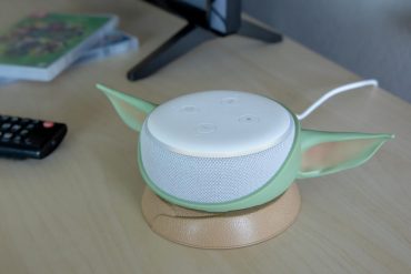 Baby Yoda per Amazon Echo Dot