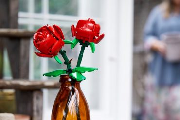 Rose LEGO
