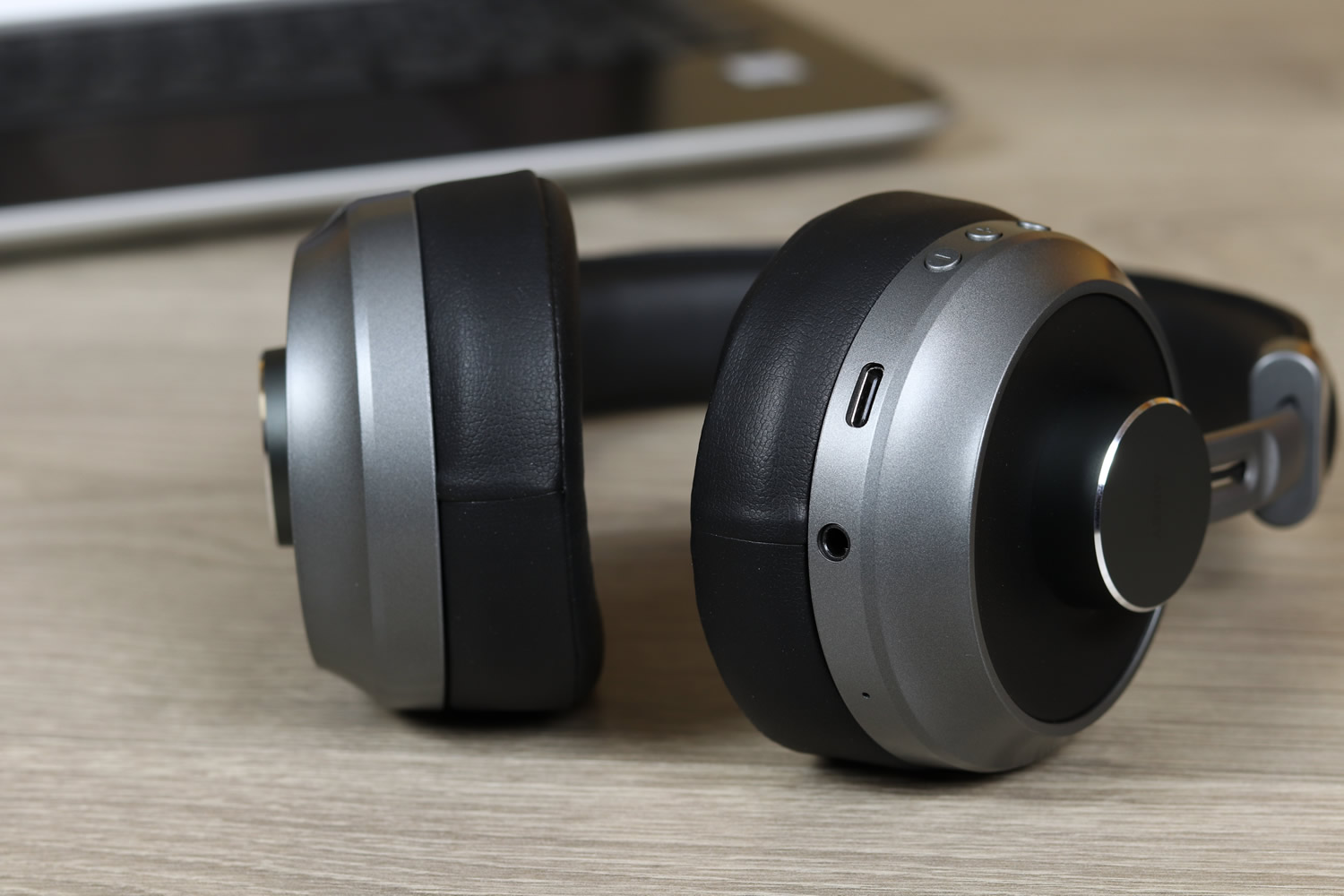 Cuffie AUKEY EP-B52