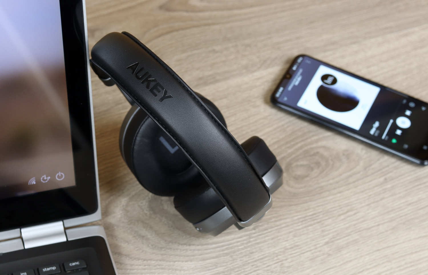 Cuffie AUKEY EP-B52
