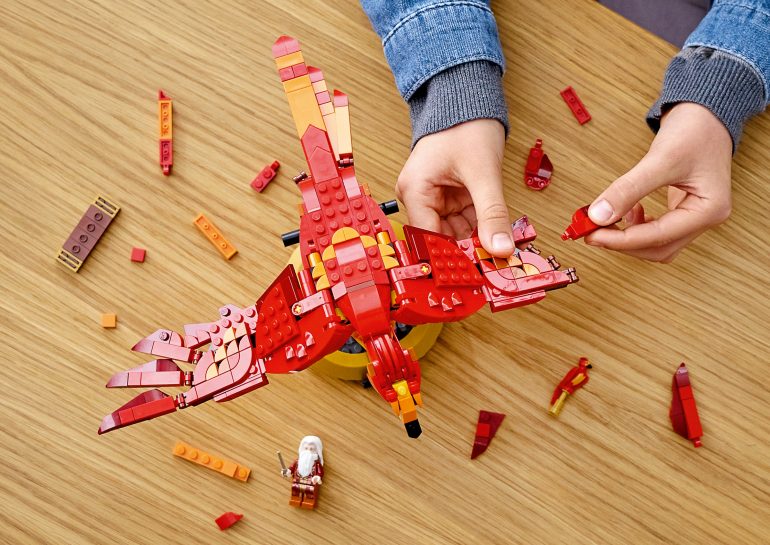 Montaggio fenice LEGO Harry Potter