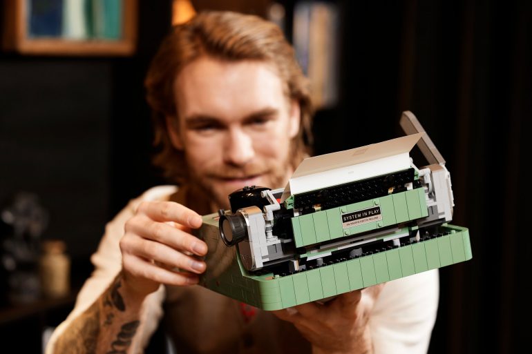 Macchina da scrivere LEGO