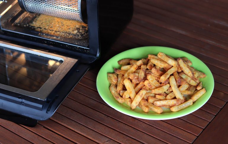 Patatine fritte (Friggitrice ad aria Aicook)