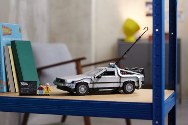 Nuova LEGO DeLorean