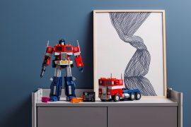 LEGO Transformers Optimus Prime LEGO Transformers Optimus Prime