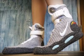 Nike Ritorno al Futuro all’uncinetto Nike Ritorno al Futuro all'uncinetto