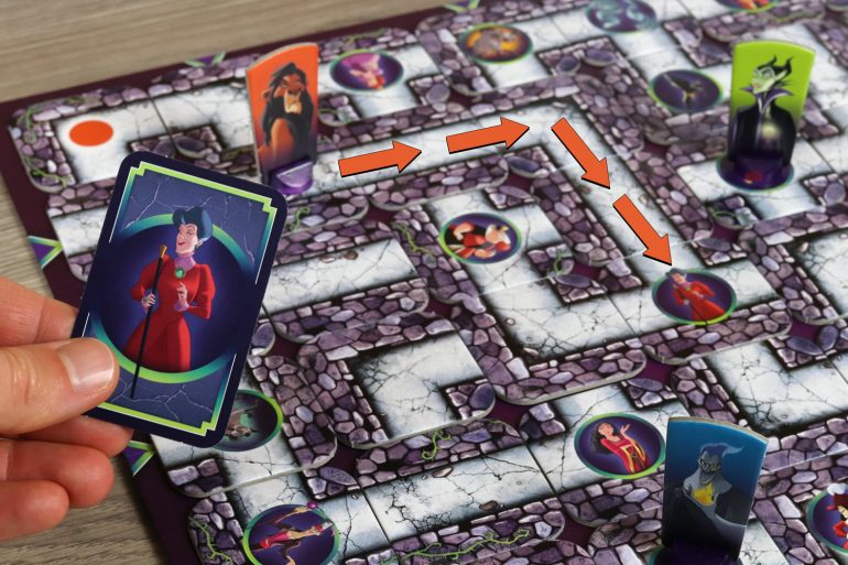 Labyrinth Villains (movimento pedina)