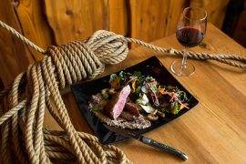 I migliori abbinamenti tra vini Cabernet Sauvignon e piatti di carne I migliori abbinamenti tra vini Cabernet Sauvignon e piatti di carne