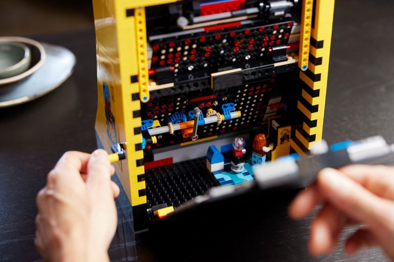 LEGO Pac-Man Arcade (retro/interno)