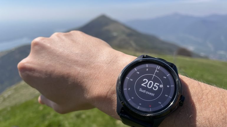 Mobvoi TicWatch Pro 5 (bussola in montagna)