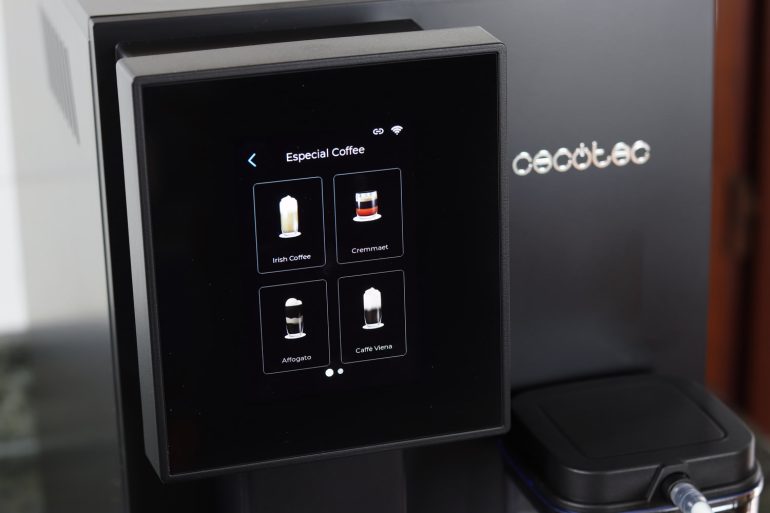 Cecotec Cremmaet Compactccino Connected (display)