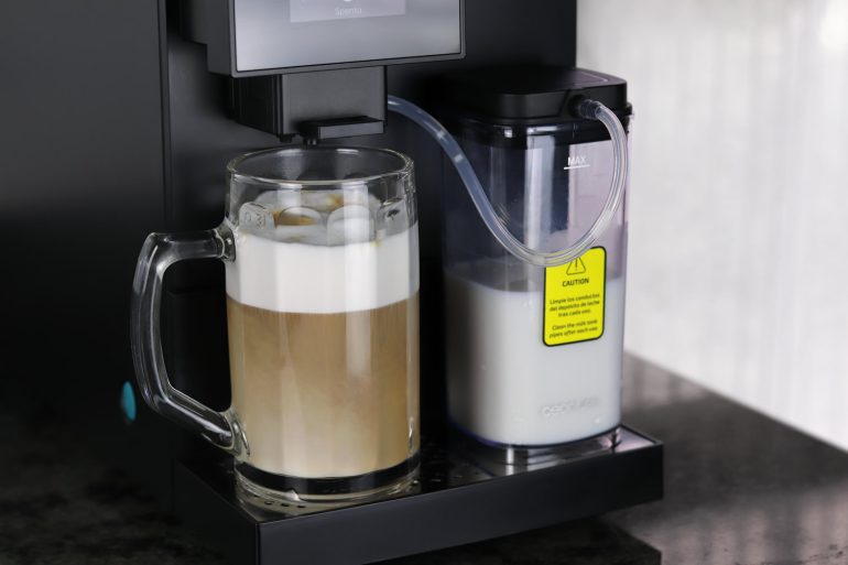 Cecotec Cremmaet Compactccino Connected (latte macchiato)