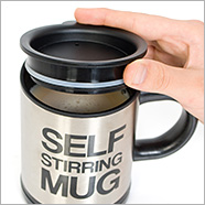 Self Stirring Mug - il Mug Automescolante Mug Automescolante