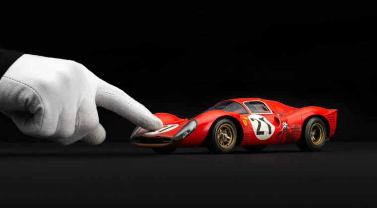 1:18 Ferrari 330 P4 (1967 Le Mans)