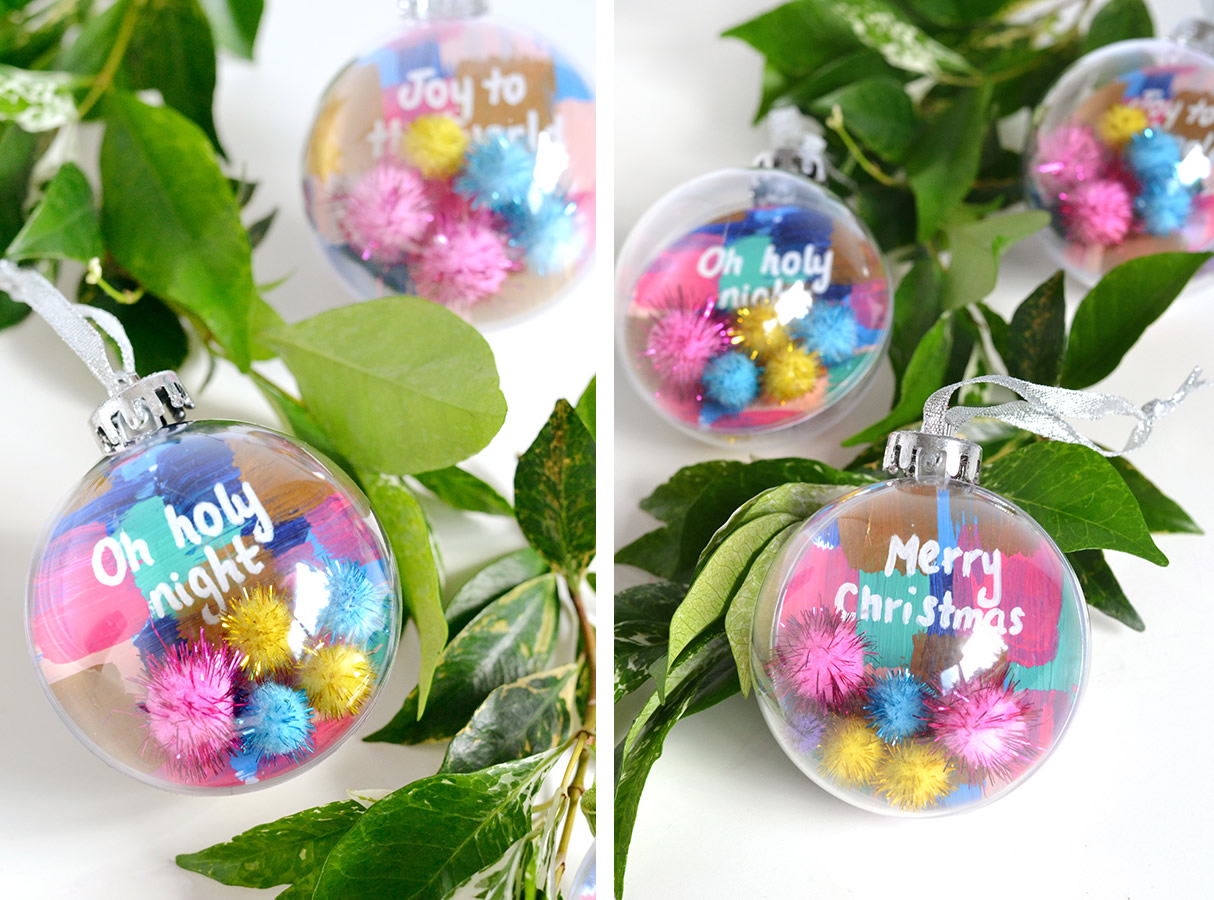 Palline di Natale ripiene di pom pom colorati