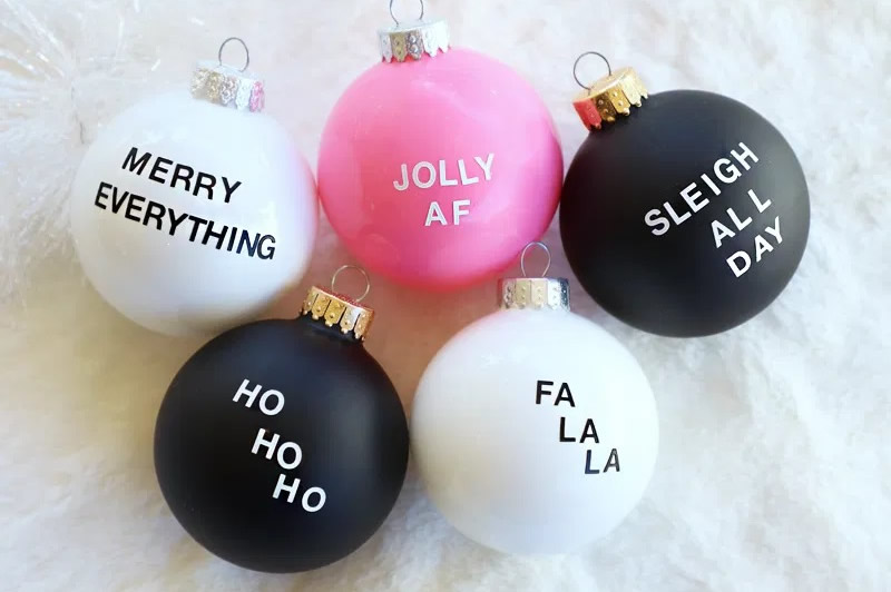 Palline di Natale con scritte