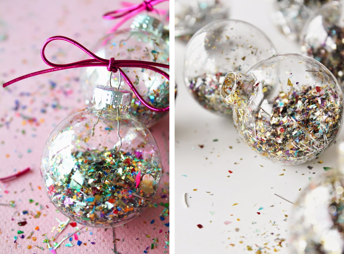 Palline di natale trasparenti riempite di glitter