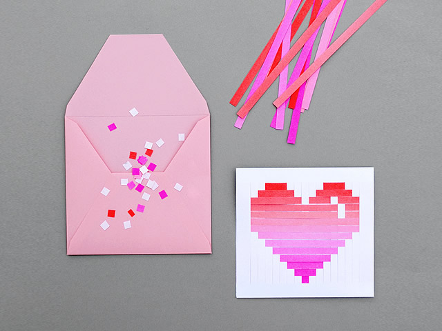 Biglietto con cuore pixel 8-bit